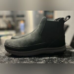 Duluth Trading Co Walk‎ Hero Men’s Black Leather Pull On Boots Size 12